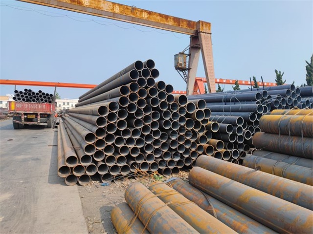伊犁无缝钢管厂家批发